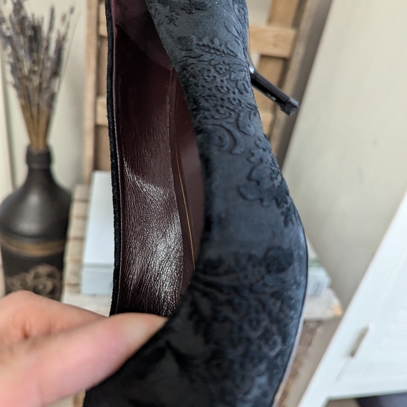 Gucci Leather Pumps - Picture 8 of 13